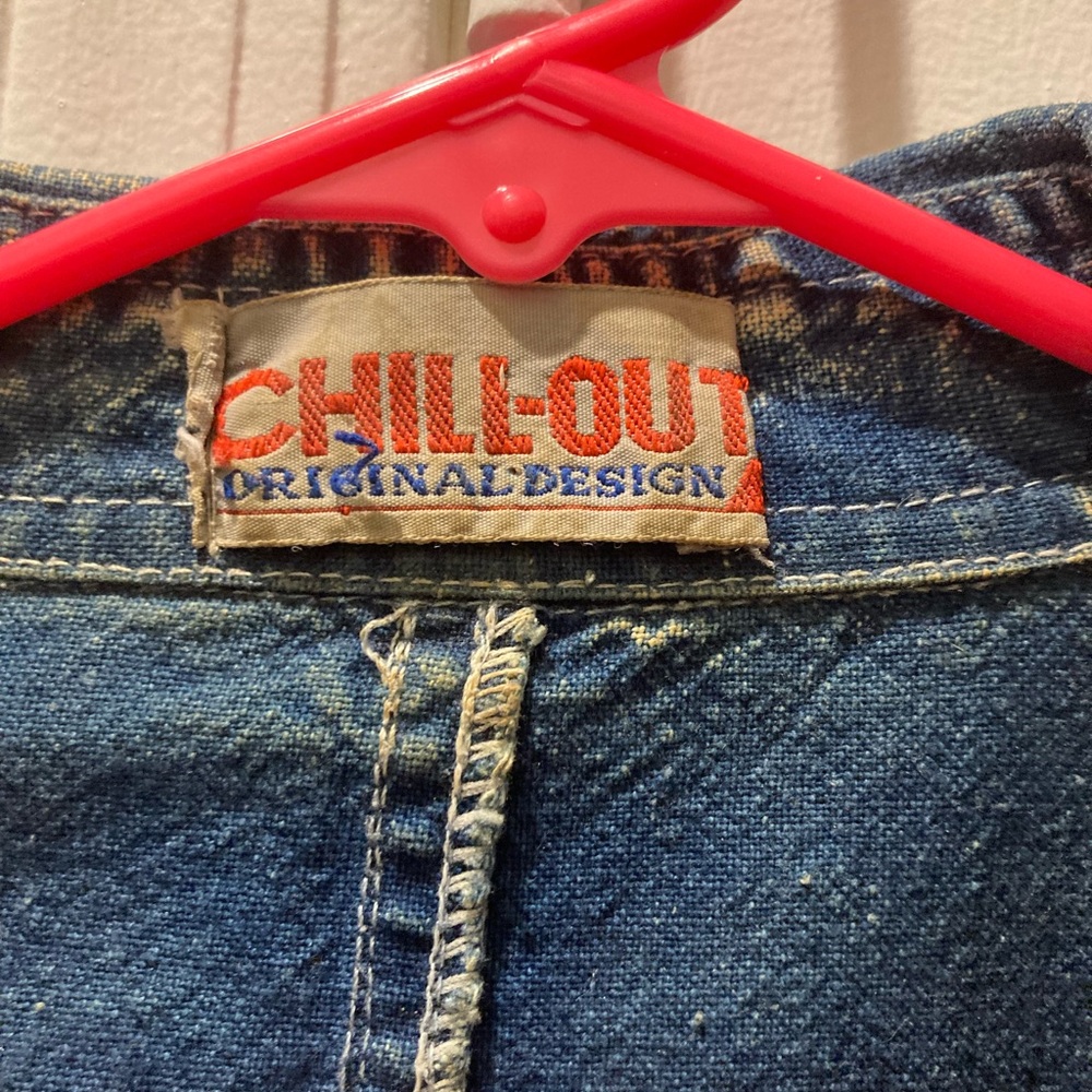 Vintage 80s jean jacket with rhinestones. Excellent condition. - Picture 4 of 6